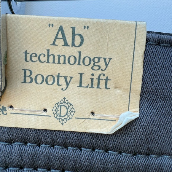 Democracy "Ab" technology Freedom Ankle Length Jeans Size 6 - Picture 11 of 14